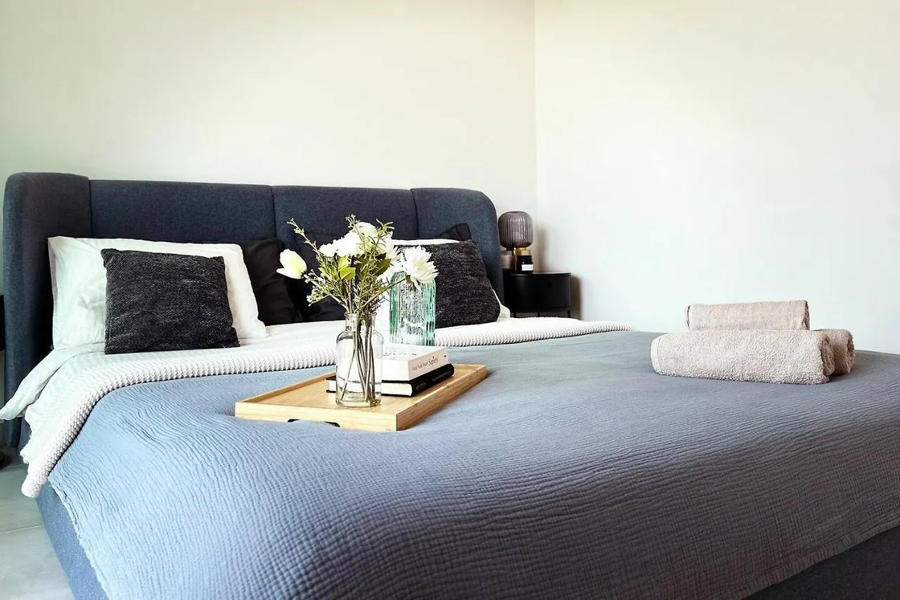 أنتويرب Brand New, Luxury & Spacious Apartment
