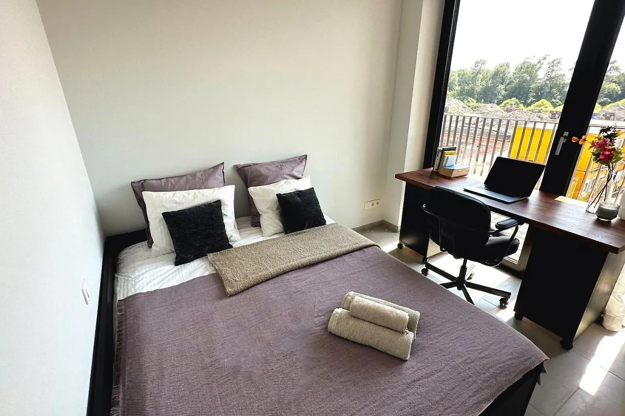 أنتويرب Brand New, Luxury & Spacious Apartment