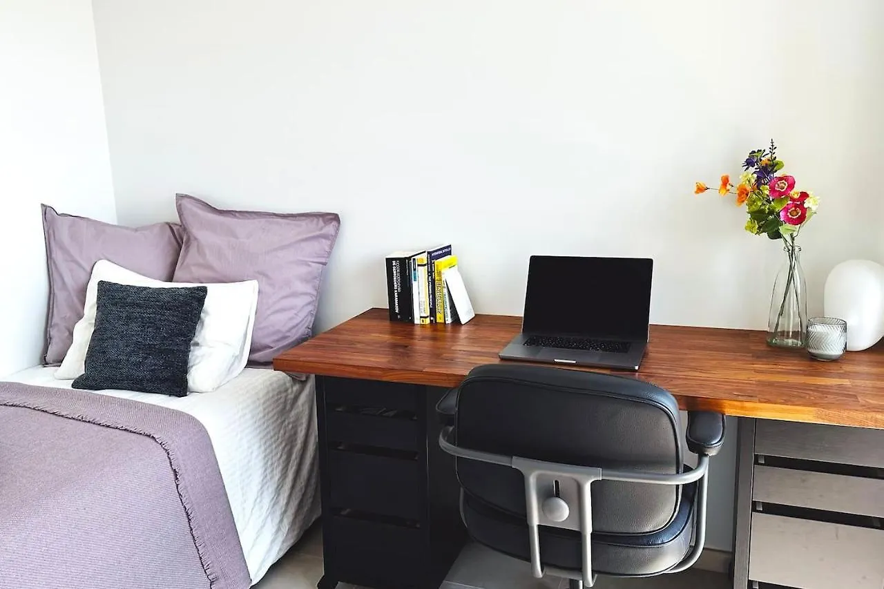 Brand New, Luxury & Spacious Apartment Antverpy